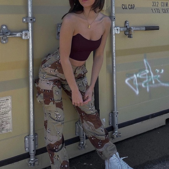 Urban Outfitters Camo Joggers - Picture 1 of 1